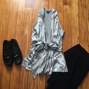 Ann Taylor gray silk sleeveless top BNWT size 8